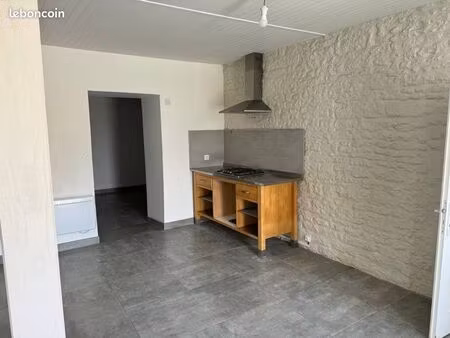 maison à louer secteur matha direction cognac