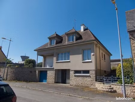 maison de ville à antrain