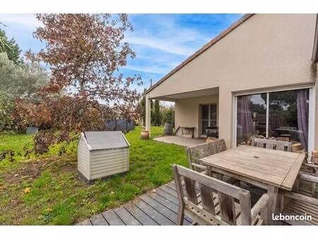 maison plein pied sur terrain de 700m2 dans chemin privé