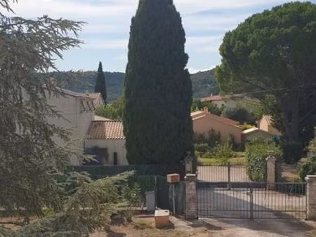 appartement t2 de 35m2 au luc en provence 83340