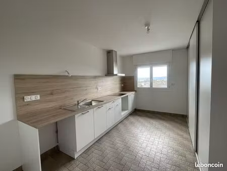 appartement 3 pièces 83 m²