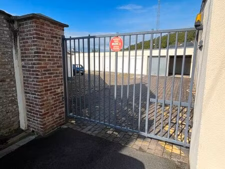 garage à louer - 42 m2 - amiens centre