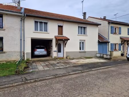 vente maison de village luppy