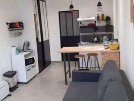 loue studio meublé