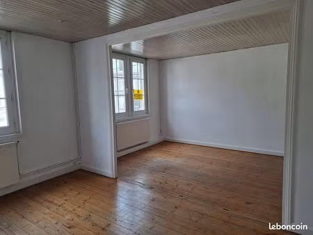 appartement 3 pièces 98 m²