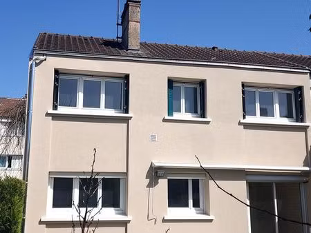 maison rénovée - 6 pièces - 90m²