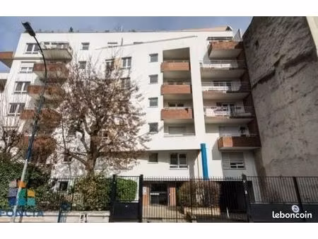 2 pièces 32m2 -proche metro