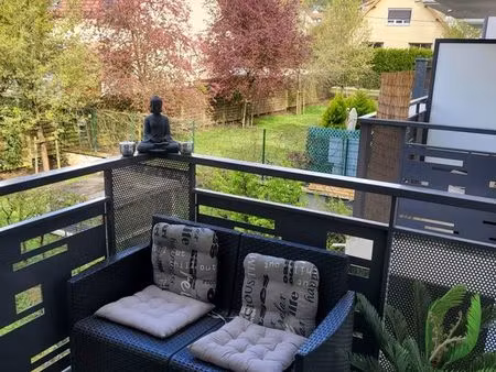 montlhery. t2 de 45 m2  avec balcon et parking double