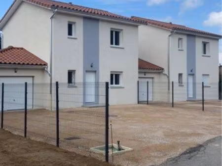 maison 90m2 habitable a louer