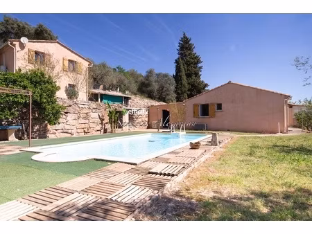 maison 9 pièces - 170 m²