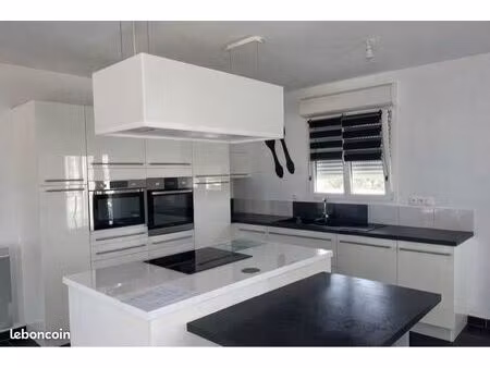 maison individuelle à louer 100m3