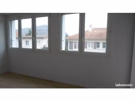 appartement . 3 pièces . 59 m²