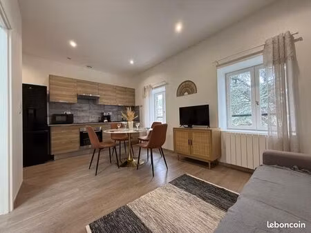 t2 44m2 refait à neuf