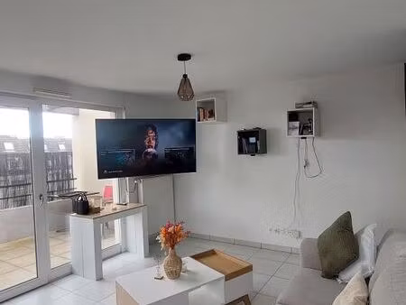 appartement 2 pièces 44 m² + terrasse de 10 m2