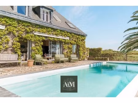 maison de luxe avec vue sur mer à vendre à séné : 2 400 000 €