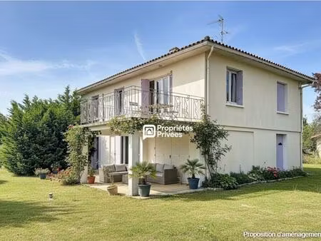 maison avec vue dégagée et grand jardin secteur st emilion