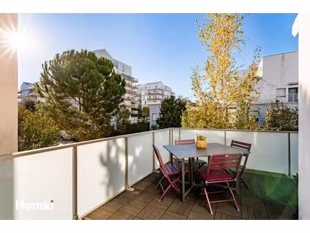 appartement t5 de 99 m2 à bordeaux 33300  rue paule marrot