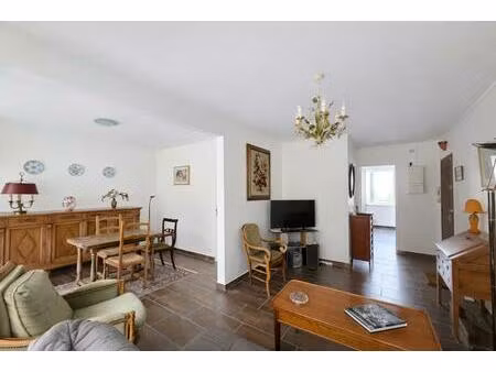 appartement fontenay le fleury 3 pièce(s) 55 m2