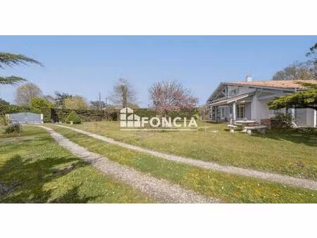 maison sur belle parcelle de 1900 m2