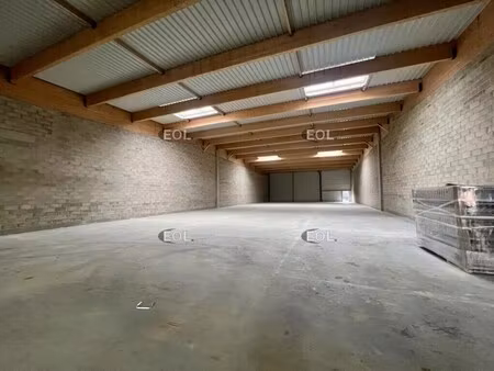location local d’activités puiseux-en-france 95380 1250m²