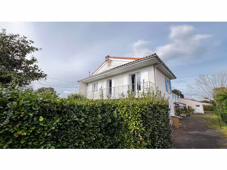 vente appartement 3 pièces  67.00m²  saint