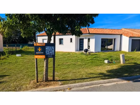 vente maison 5 pièces 97 m2 à triaize