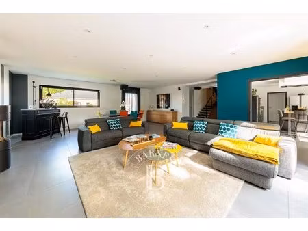 carquefou - maison contemporaine de 6 chambres et un bureau avec jardin