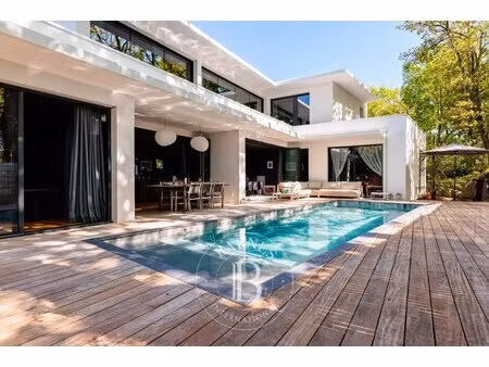 suce-sur-erdre - propriété contemporaine haut de gamme avec piscine et prestations premium