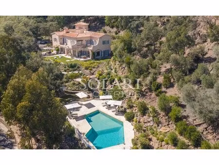 villa de 8 pièces de luxe en location les adrets-de-l'estérel  provence-alpes-côte d'azur