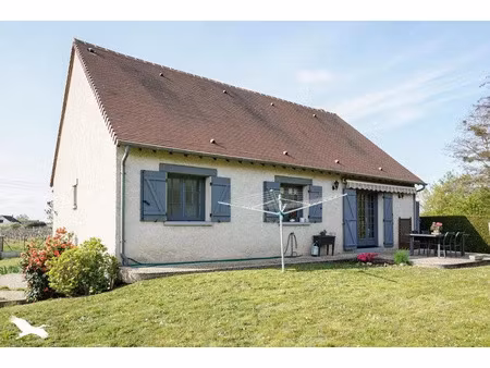 vente maison 4 pièces 99 m² à vouvray (37210)  259 776 €