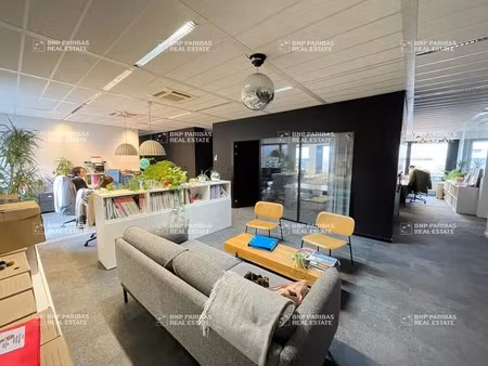 location bureaux 387 m² à 1 931 m²