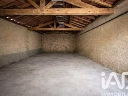 vente garage et parking à bergerac (24100) : à vendre / 47m² bergerac