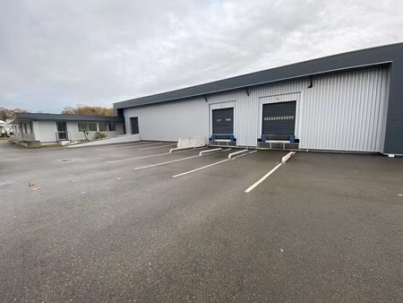 vente local d’activités gradignan 33170 325m² à 1615m²