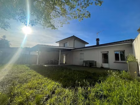 vente maison 5 pièces 116 m² à merignac (33700)  315 000 €