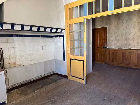 vente appartement rochefort 17300 - - surface privée