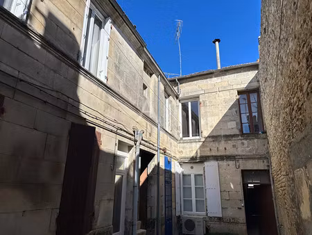 vente appartement 2 pièces 45m2 rochefort 17300 - 122475 € - surface privée