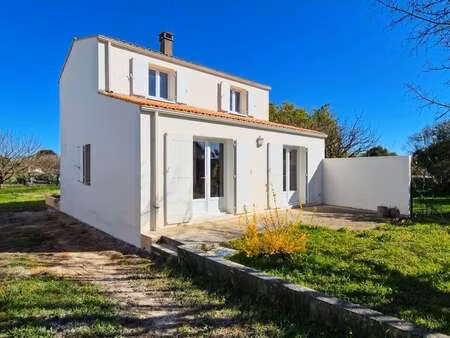 vente maison au château-d'oléron (17480) : à vendre / 82m² le château-d'oléron