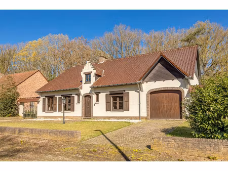 huis te koop in beringen met 2 slaapkamers