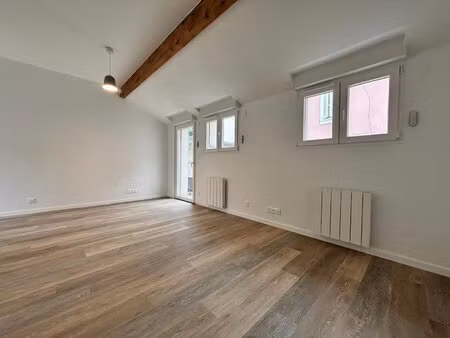 location appartement 1 pièce 28m² verneuil l etang 77390