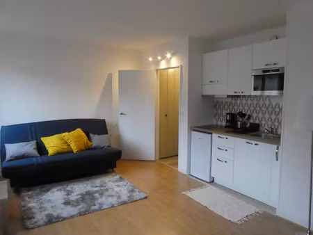 location appartement 1 pièce 25m² fontainebleau 77300