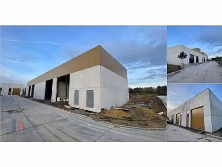 surface industrielle à vendre à kwadestraat 113 roeselare (rbv69842)