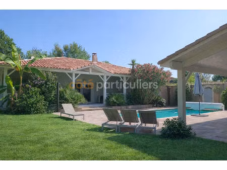 maison contemporaine 7 pièce(s) 208 m2