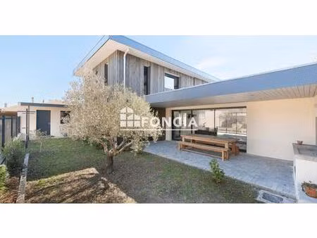 maison d’architecte rénovée 2023 – piscine intérieure & jacuzzi – mont-de-marsan