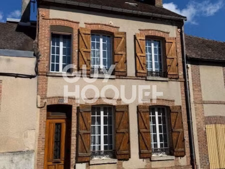 *exclusivite * maison de ville au coeur de sézanne