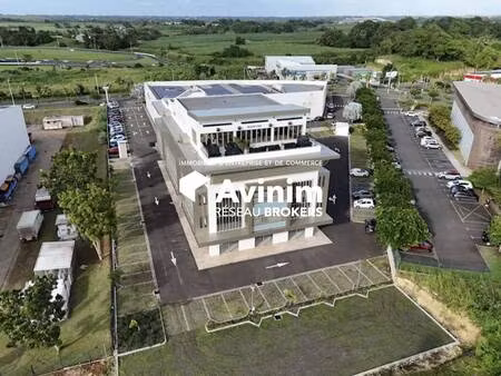 local commercial à louer