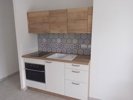 location appartement 2 pièces 39m² tours 37000