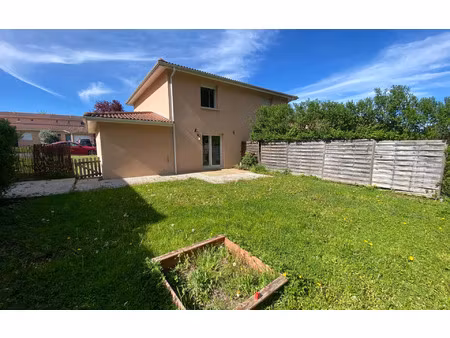 location maison  m² t-3 à limoges  800 €