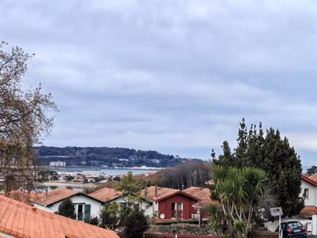 hendaye  hauteur maison 6 pièces terrasse jardinet et garage