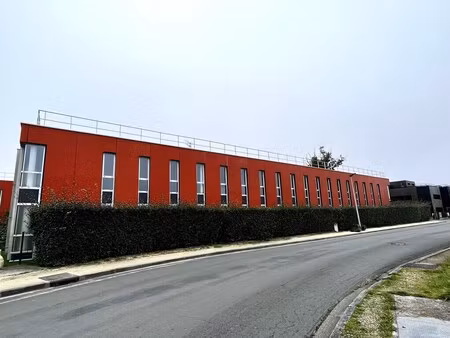 location bureaux 25 m² à 388 m²