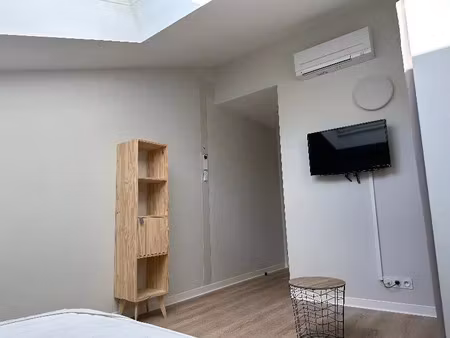location appartement 1 pièce 19 m² à bordeaux (33000)